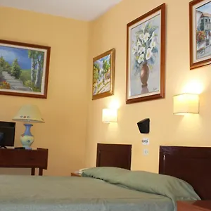 Olympia Hotel